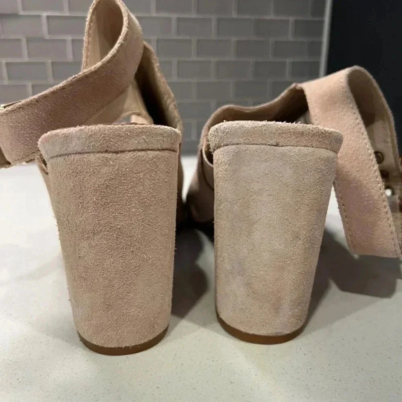 NEW sling-back open-toed Cream Faux Suede 3” block heel size 10 Lucca Lane shoes - Picture 7 of 9